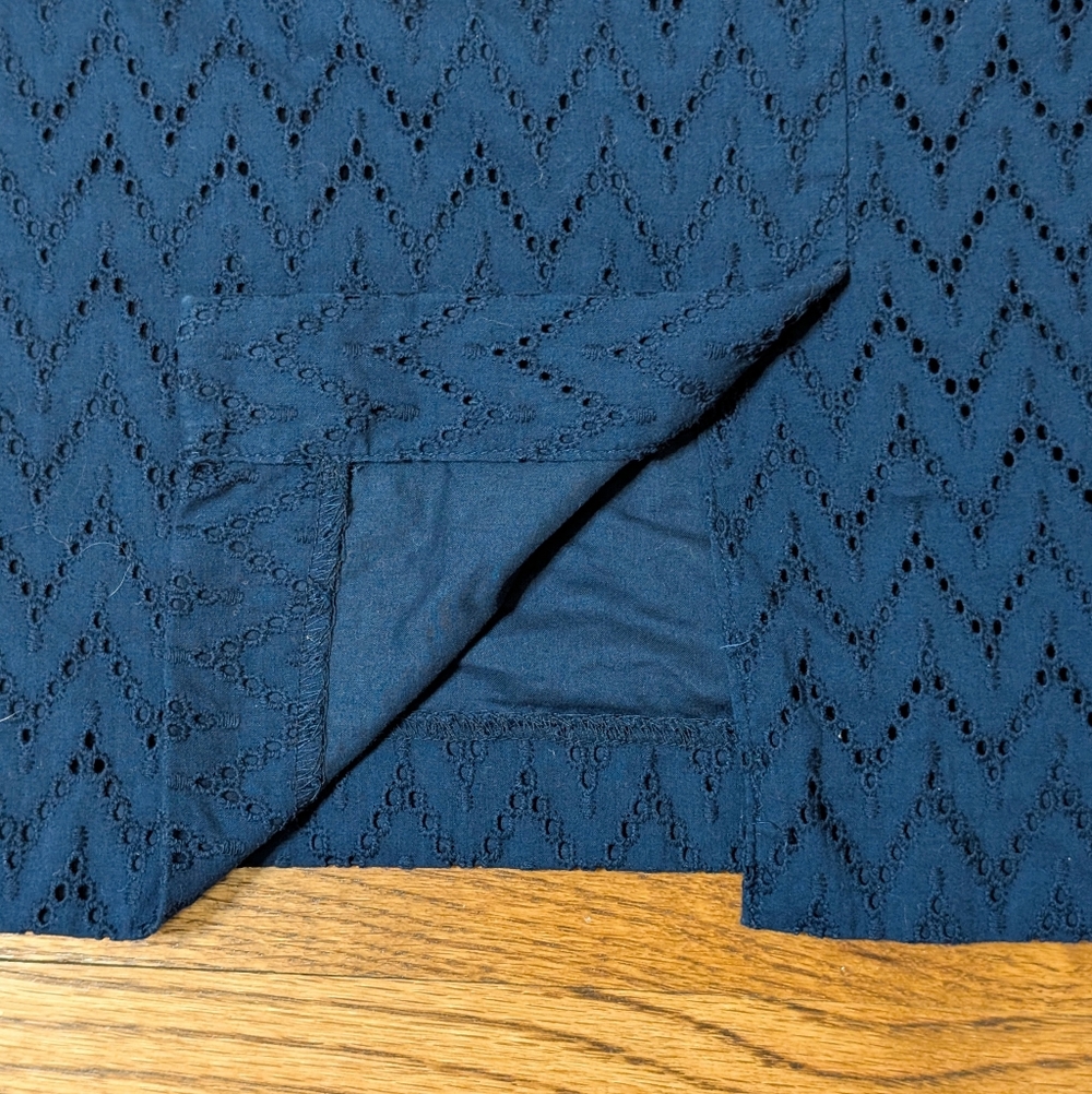 Banana Republic Women's Pencil Skirt Navy Blue Eyelet Lined 100% Cotton Size 14 - Picture 10 of 10